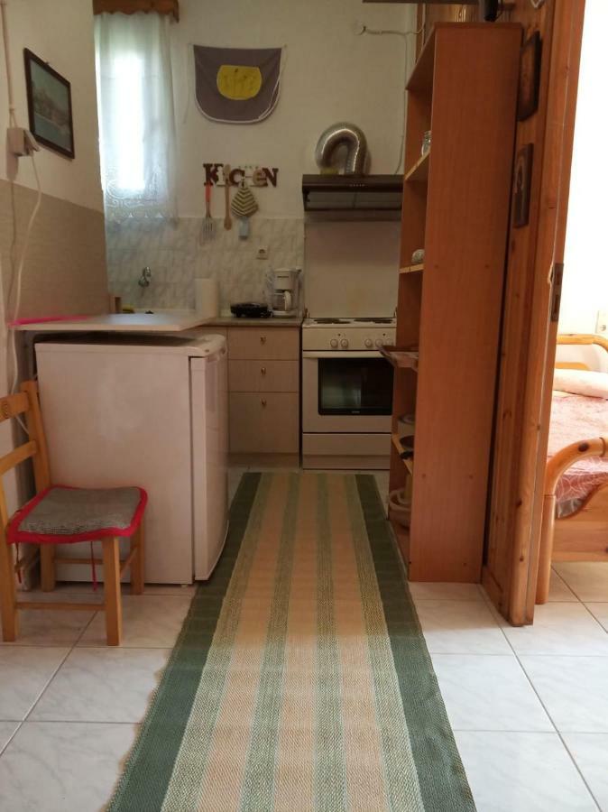 Grandma'S Apartment 칼람파카 외부 사진